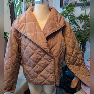 NWT Women's Calvin Klein tan LTWT Quilted snap front jacket styleM3xJA492 Sz lg